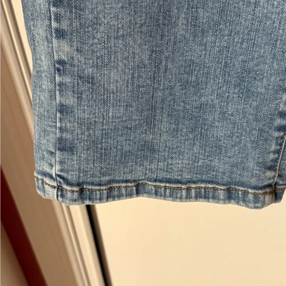 Torrid Women's Light Blue Straight Leg Jeans - Picture 6 of 15